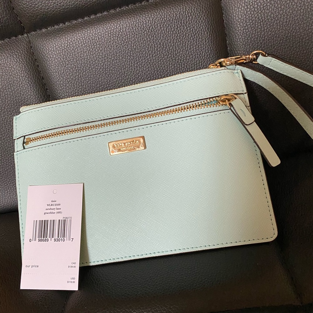 Kate spade tinie newbury lane wristlet graceblue